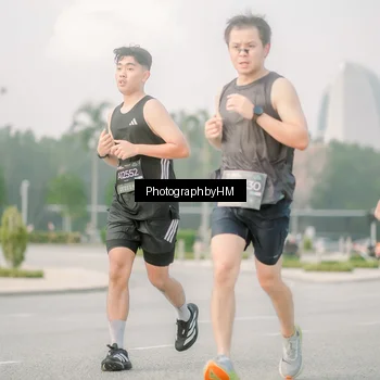 Runner Photo 6746920