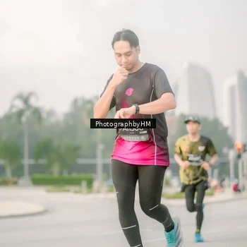 Runner Photo 6746942