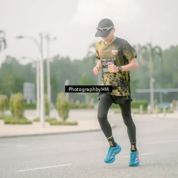 Runner Photo 6746949