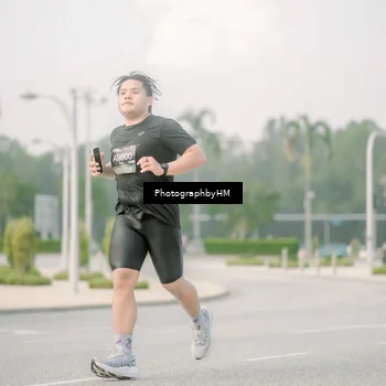 Runner Photo 6746965