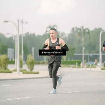 Runner Photo 6746985