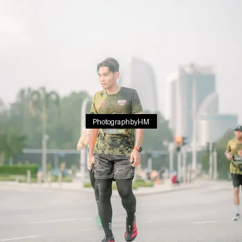 Runner Photo 6747053