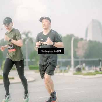 Runner Photo 6747102