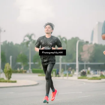 Runner Photo 6747173