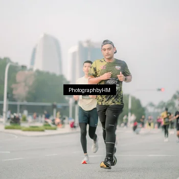 Runner Photo 6747210