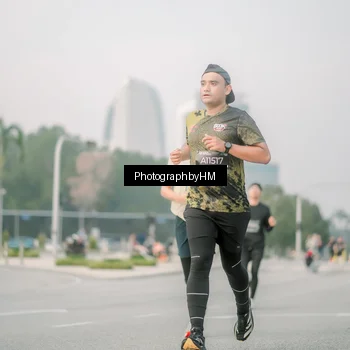 Runner Photo 6747216