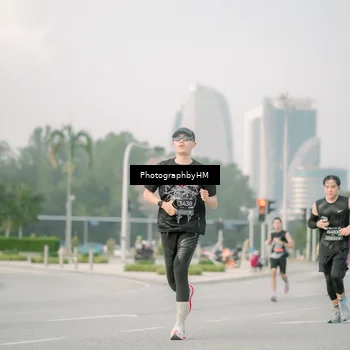 Runner Photo 6747246