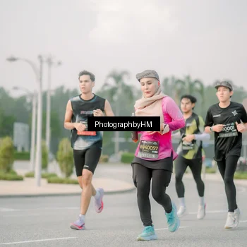 Runner Photo 6747290