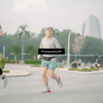 Runner Photo 6747301