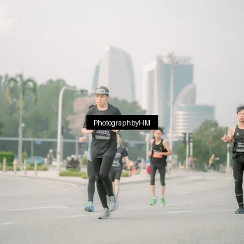 Runner Photo 6747311
