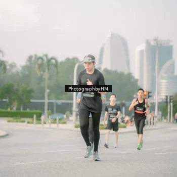 Runner Photo 6747325