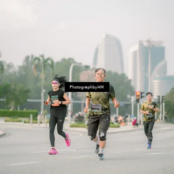 Runner Photo 6747347