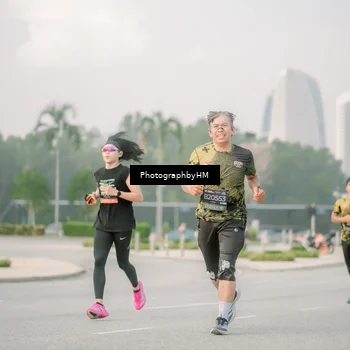 Runner Photo 6747356