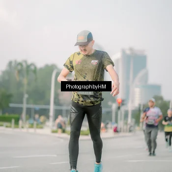 Runner Photo 6747456