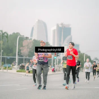 Runner Photo 6747459