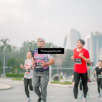 Runner Photo 6747485