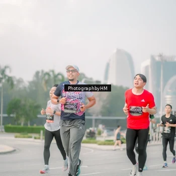 Runner Photo 6747492