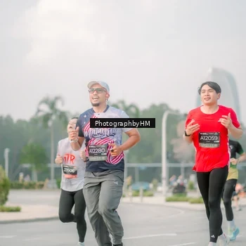 Runner Photo 6747496