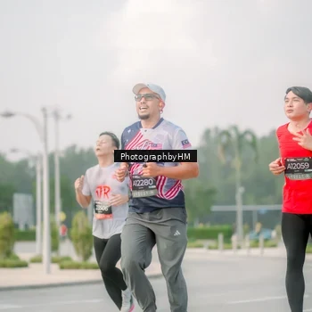 Runner Photo 6747499