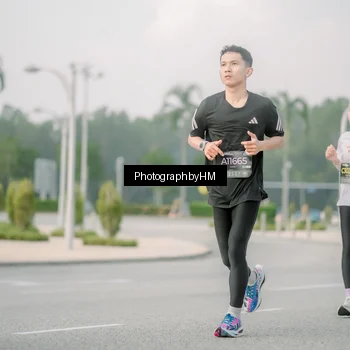 Runner Photo 6747529