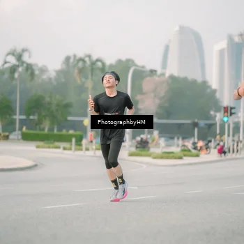 Runner Photo 6747546