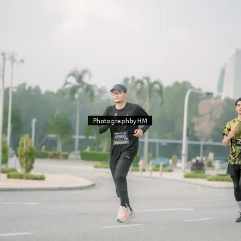 Runner Photo 6747584