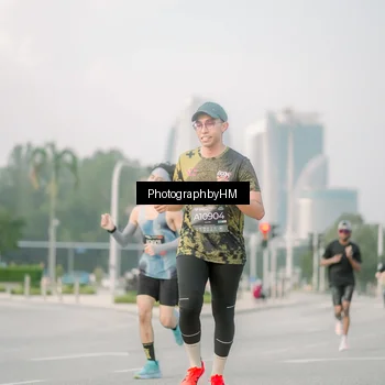 Runner Photo 6747616