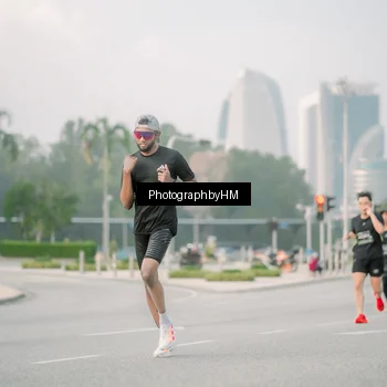 Runner Photo 6747620