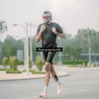 Runner Photo 6747642