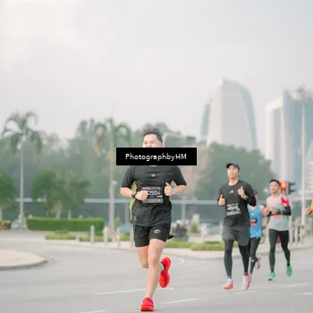 Runner Photo 6747656