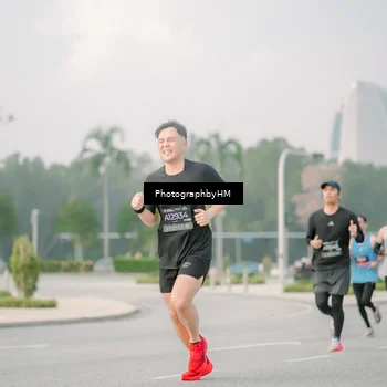 Runner Photo 6747671