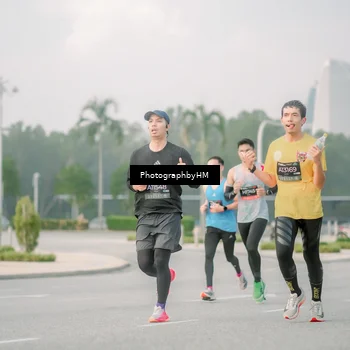 Runner Photo 6747681