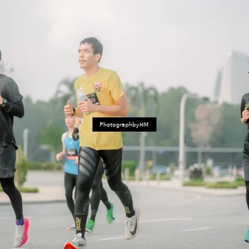 Runner Photo 6747694
