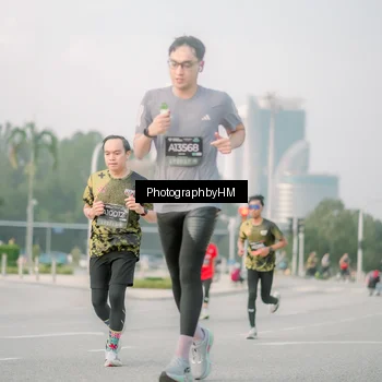 Runner Photo 6747752