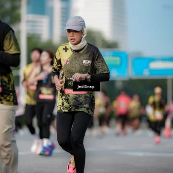 Runner Photo 6750690