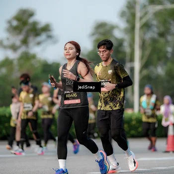 Runner Photo 6750834