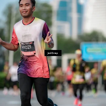 Runner Photo 6750907