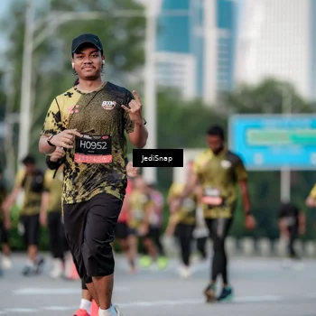 Runner Photo 6751328