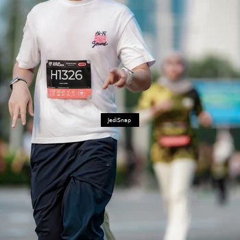 Runner Photo 6751459
