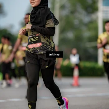 Runner Photo 6751602