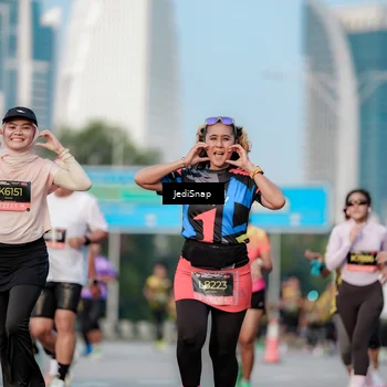 Runner Photo 6751742