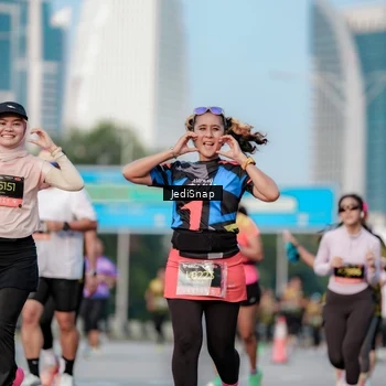 Runner Photo 6751943