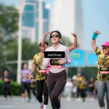 Runner Photo 6751980