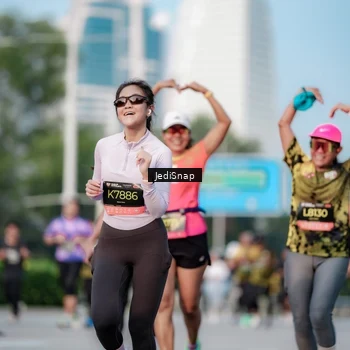 Runner Photo 6752020