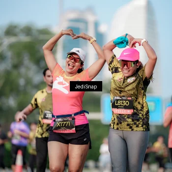 Runner Photo 6752060