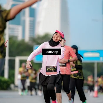 Runner Photo 6752062