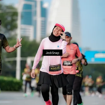 Runner Photo 6752120