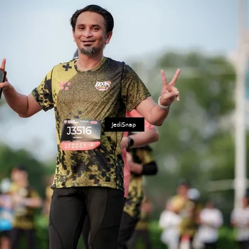Runner Photo 6752229