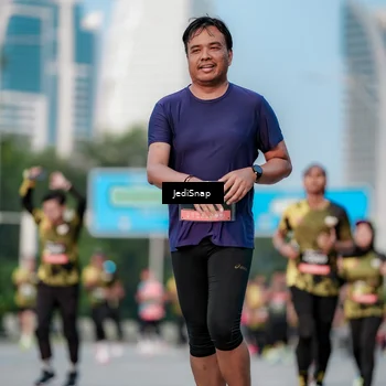 Runner Photo 6752259