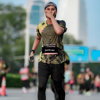 Runner Photo 6752307